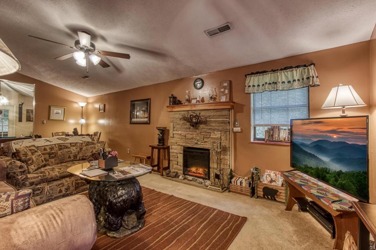 Cozy Creek Cabin Pigeon Forge Esterno foto