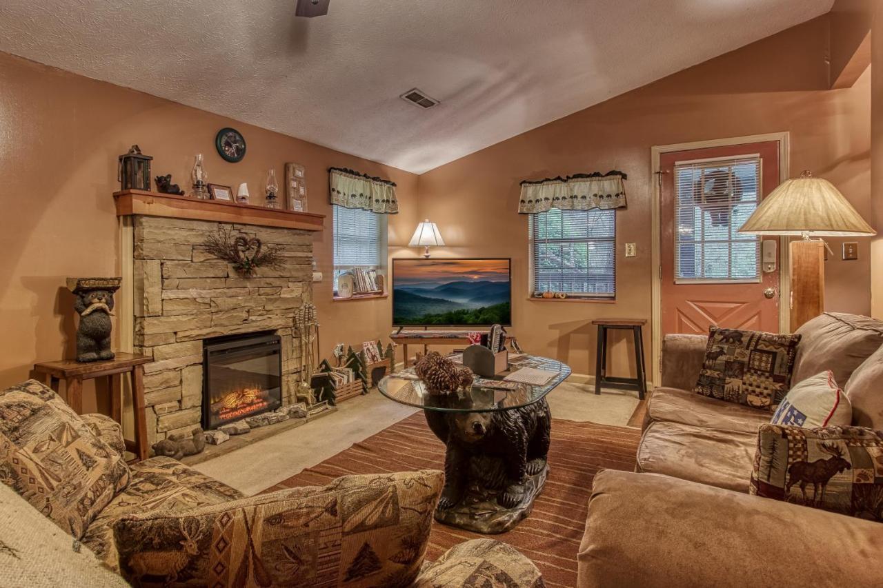 Cozy Creek Cabin Pigeon Forge Esterno foto