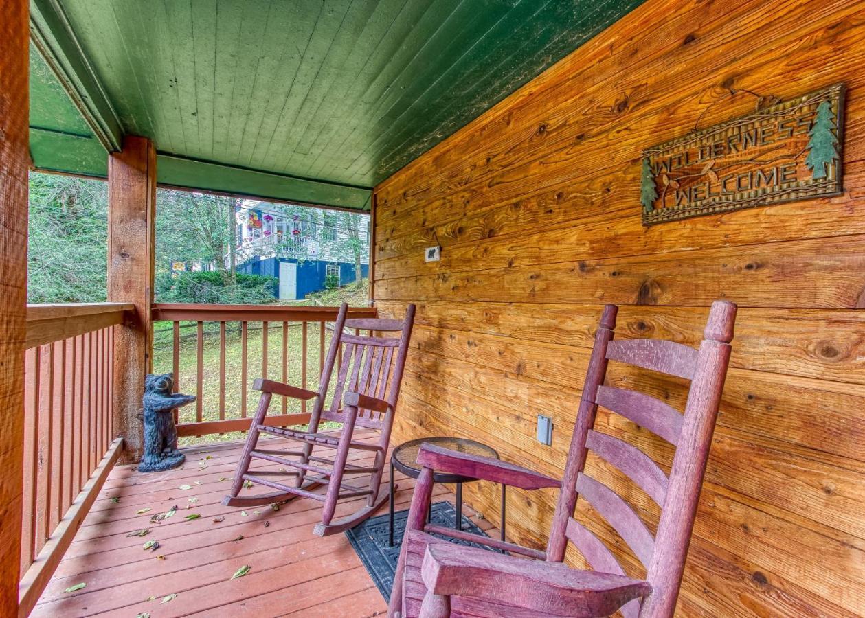 Cozy Creek Cabin Pigeon Forge Esterno foto